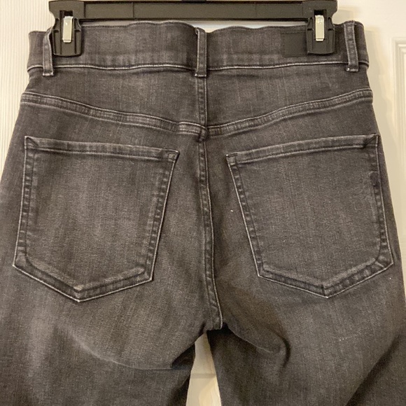 Express Cropped Skinny High Rise Black Jeans brand new with tag inseam 25” - Picture 6 of 10